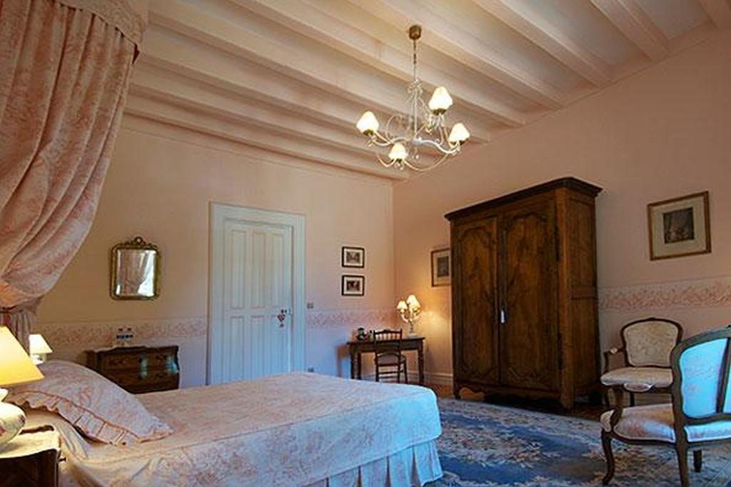 Chateau De Naze Vivy-Saumur Zimmer foto