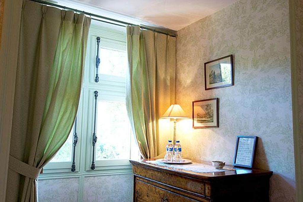 Chateau De Naze Vivy-Saumur Zimmer foto